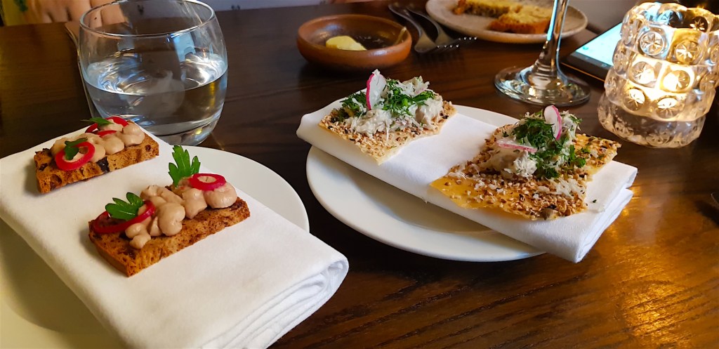 Event – Friends of Pichet Presents Anna&nbsp;Haugh*