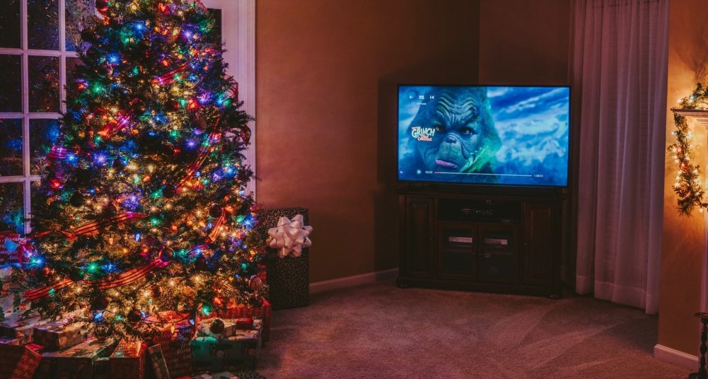 Christmas Gift Guide 2020: 13 Perfect Presents for…Movie Lovers & Series&nbsp;Watchers